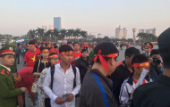 Biển người 'bao vây' sân Mỹ Đình