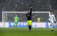 Perez lần đầu lên đỉnh, Arsenal vượt mặt PSG