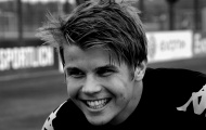 Top 50 'soái ca' bóng đá 2016: Mitch Langerak