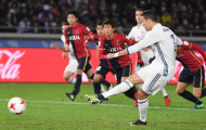 TIẾT LỘ: Ronaldo cực ghét đi giày đen