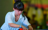 Vẻ đẹp hút hồn của 'nữ hoàng billiard' Trung Quốc