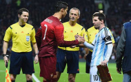15 bức ảnh đẹp nhất trong 'cuộc đối đầu thế kỷ' giữa Messi và Ronaldo 