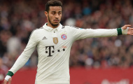 Tình huống chuyền bóng cho... ông già noel của Thiago (Bayern Munich)