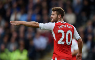 'Arsenal đừng đổ tại Mustafi khi đá kém'