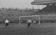 Những thước phim bóng đá cổ: Sheffield United v Bury (1902)