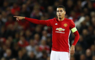 Top 10 hậu vệ hay nhất Premier League 2016: Ai mới là cận vệ số một?