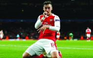 Wenger thừa nhận vẫn đang giải bài toán Oezil