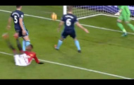 Paul Pogba suýt lập siêu phẩm vs Middlesbrough