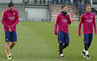 Chiến Villarreal, Suarez, Messi 'luyện' chống đẩy