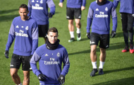 Ronaldo tính phá camera trên sân tập