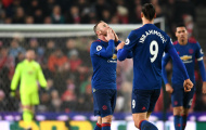 Giải cứu  Man Utd, Rooney đi vào lịch sử