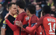 Pha chuyền bóng khó đỡ dẫn đến thẻ vàng của Marco Verratti