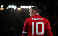 Sir Alex phản ứng ra sao trong ngày Rooney đi vào lịch sử?