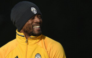 Juventus tuyên bố không cần người thay Evra