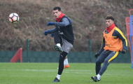 Xhaka đã bớt chặt chém trên sân tập của Arsenal