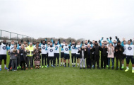 Chùm ảnh: Loạt sao Tottenham khoe áo mới đặc biệt trên sân tập