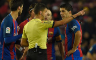 Barca giành quyền chơi trận chung kết trong trận cầu mưa thẻ đỏ