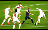 Đẳng cấp giữ bóng 'dính như keo' của Andres Iniesta