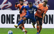 Màn ra mắt thảm họa của Carlos Tevez tại Shanghai Shenhua 