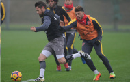 Arsenal chào đón người hùng bị lãng quên trở lại luyện tập