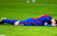 Các trọng tài từng 'xử ép' Messi như thế nào?