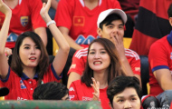 Ngắm fan nữ cực xinh cháy hết mình trên sân Gò Đậu 