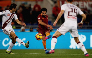 Chùm ảnh: Roma hủy diệt Bologna, cuộc đua Scudetto vẫn chưa ngã ngũ