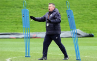 Chùm ảnh: Ranieri đi, nụ cười cũng không còn tại Leicester