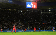 Video cổ động viên Leicester City hát vang tên Ranieri