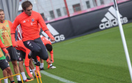 Chùm ảnh: Các cầu thủ Bayern dốc sức tập luyện chuẩn bị tiếp đón Schalke 04