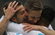 Mertens tỏa sáng, Strootman cố cứu Roma nhưng không thành