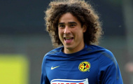 Ai còn nhớ 'người nhện' Guillermo Ochoa?