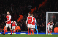 Arsenal thua, cả Ngoại hạng Anh xấu hổ