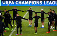Chùm ảnh: Nối vòng tay lớn, PSG đã sẵn sàng tiễn biệt Barcelona