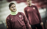 Chùm ảnh: Nụ cười tràn ngập trên sân tập AS Roma