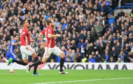 Mourinho & M.U bị Chelsea đá đểu không thương tiếc
