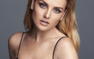 Ngắm dung nhan Perrie Edwards - Cô ca sỹ làm lu mờ dàn WAGs Arsenal