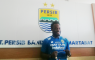 NÓNG: Michael Essien khoác áo CLB Đông Nam Á