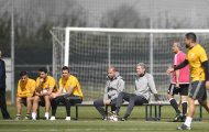 Chỉ một ngày sau khi hạ Porto, Juventus lại ra sân đấu tiếp