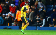 Arsenal thua sốc: Tất cả là lỗi của... Paul Merson