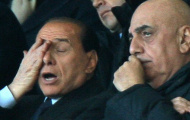 Hết kiên nhẫn, Berlusconi tính chuyện giữ lại Milan