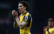 Bellerin đang 'xiêu lòng' trước Barcelona