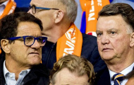 Van Gaal trầm tư chứng kiến thất bại của Hà Lan