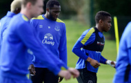 Lukaku lạc lõng trên sân tập của Everton
