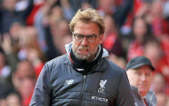 Barkley tắc bóng ghê rợn, người Liverpool nói gì?