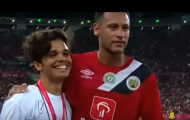 Những khoảnh khắc cảm động của Neymar JR