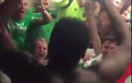 Phòng thay đồ Celtic 'loạn' với bài hát về anh em Yaya/Kolo Toure 