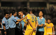 Nóng: Trọng tài bẻ còi, HAGL thua ngược 3-2