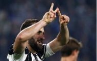 Higuain lập cú đúp, Juventus 'bắn tín hiệu' cho Barcelona