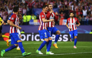 Leicester thất thủ vì quả 11m tranh cãi của Griezmann 